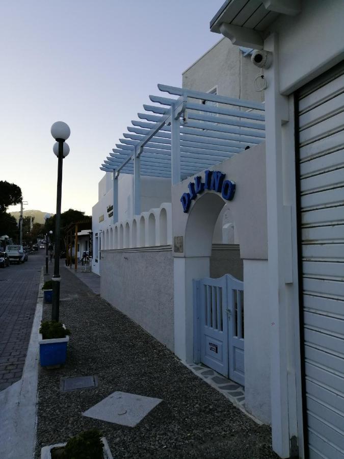Dilino Kamári Exterior foto