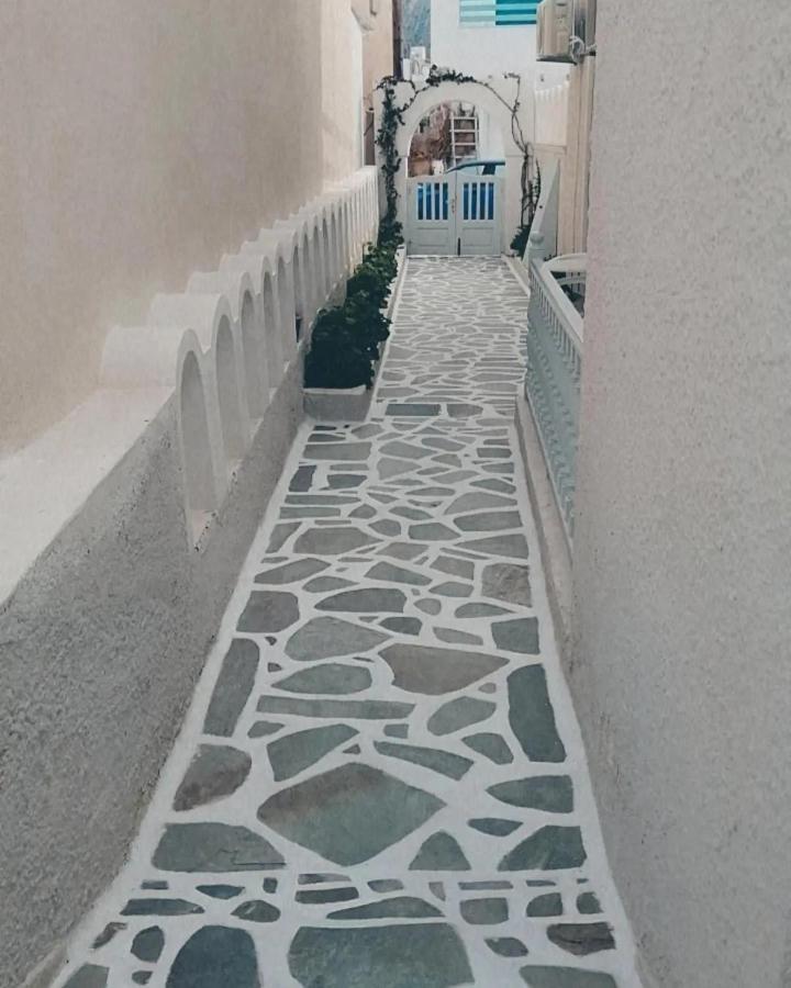 Dilino Kamári Exterior foto