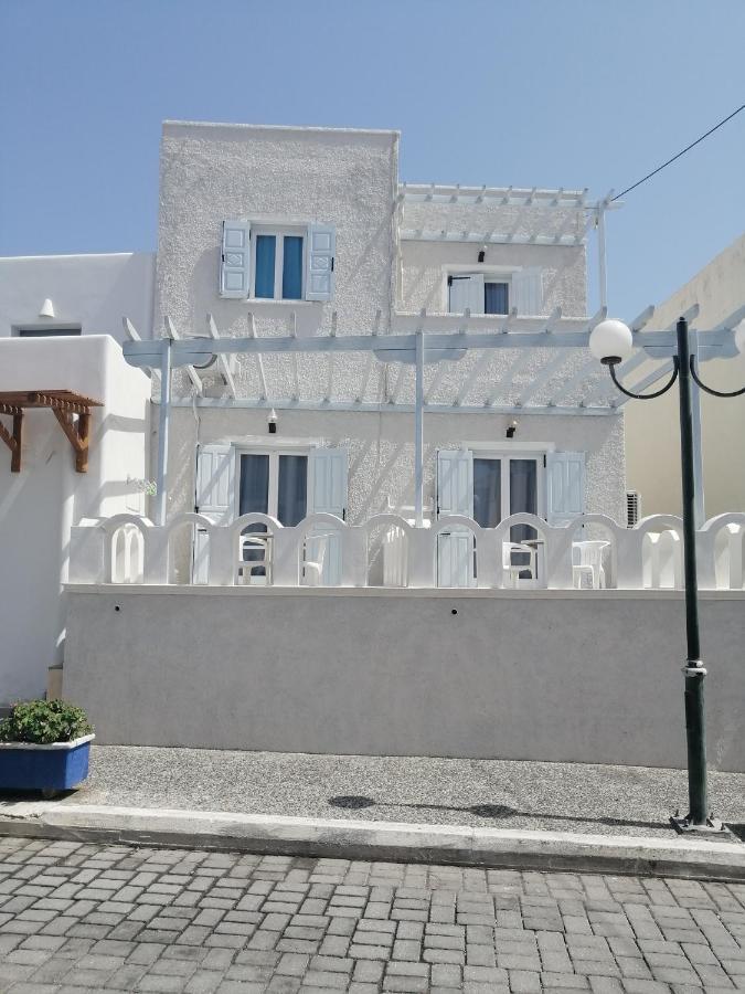 Dilino Kamári Exterior foto